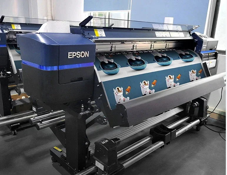 لوحة فنية للفنان الاسكتلندي جا - مراجعة Home Decor Reviews وسعره
